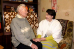 Галина Данильченко поздравила 100-летнего ветерана Великой Отечественной войны с Новым годом