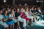 На площадке Министерства молодёжной политики Запорожской области состоялся праздничный концерт в честь Дня Государственного флага Российской Федерации!