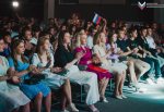 На площадке Министерства молодёжной политики Запорожской области состоялся праздничный концерт в честь Дня Государственного флага Российской Федерации!