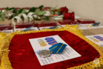 В День Конституции Российской Федерации начальник Главного управления МЧС России по Запорожской области Дмитрий Кучерков поздравил коллектив с праздником и вручил спасателям ведомственные медали