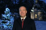 Председатель «Единой России» Дмитрий Медведев в новогоднем обращении связал подвиги поколений и выразил уверенность в Победе